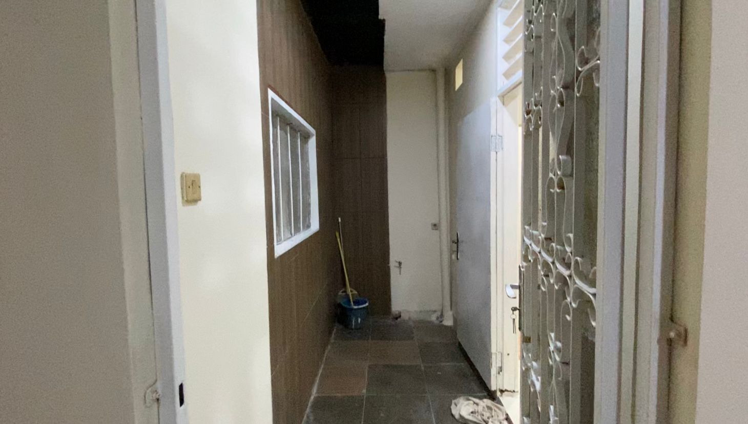 Rumah Dijual Siap Huni Baru Renov di Meadow Green Lippo Cikarang